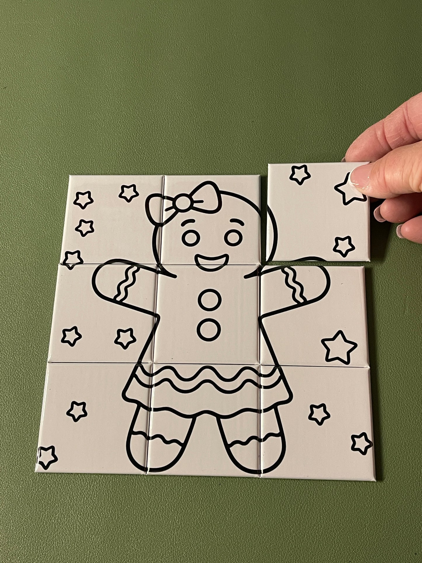 Dry Erase Christmas Puzzle Magnets – 9-Piece Colorable Holiday Puzzle